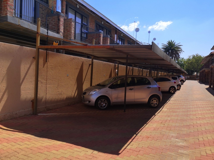 2 Bedroom Property for Sale in Die Bult North West